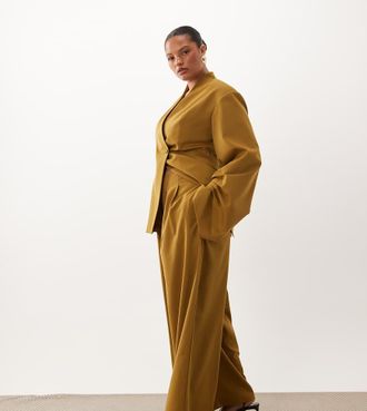 Asos Curve completo coordinato con pantaloni sartoriali a gamba larga color senape-Giallo
