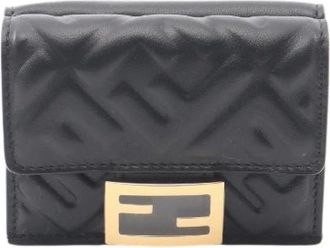 Fendi Pre-owned Wallets, female, Black, Size: ONE SIZE Pre-owned Baguette Leather Trifold Wallet
