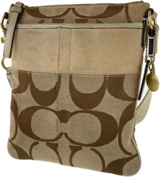 Coach Pre-owned Cross Body Bags, female, Brown, Size: ONE SIZE Pre-owned Canvas shoulder-bags