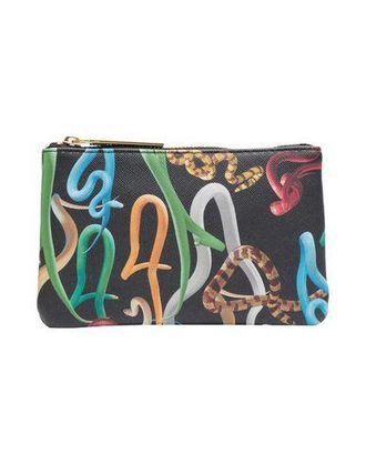 SELETTI WEARS TOILETPAPER SNAKES