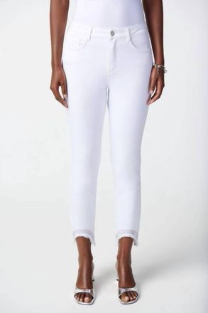 Joseph Ribkoff Frayed Hem Cropped Jeans In White