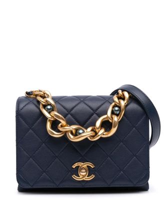 Chanel 2021-2025 CC Quilted Lambskin Triple Pearl Chain Flap satchel - women - Lambskin - One Size - Blue