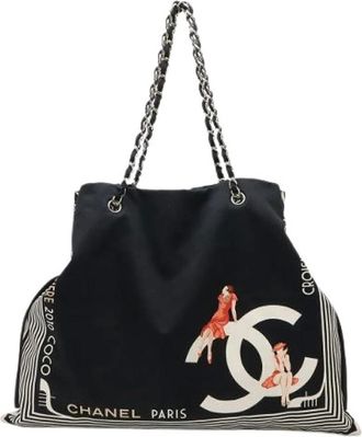 Chanel Pre-owned Tote Bags, female, Black, Size: ONE SIZE Pre-owned Cruise Line Venetia Collection Canvas Tote Bag