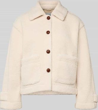 Mustang Jeans Mustang Jacke aus Teddyfell mit ausgesetzten Taschen in Weiss, Größe XL