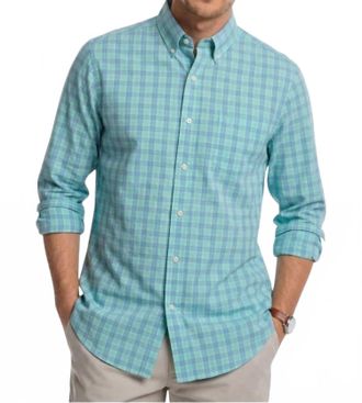 Southern Tide Intercoastal Cast Plaid Performance Sportshirt In Heather Wasabi
