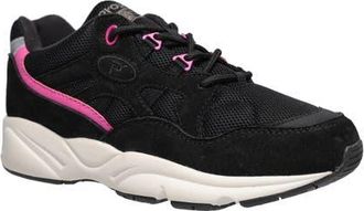 Prop&eacute;t Stability Fusion Sneaker in Black/Pink at Nordstrom, Size 8.5