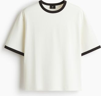 H&M Kastiges T-Shirt in Loose Fit - Schwarz