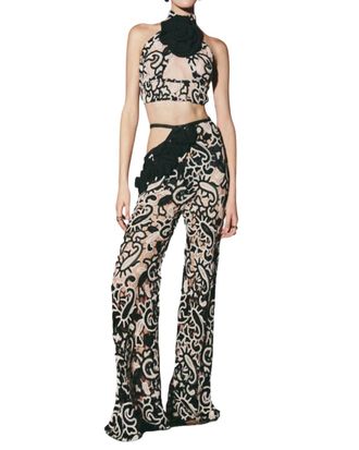 Lace Large Rose Top In Vanilla-Black