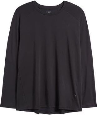 On Focus-T Long Sleeve Performance Running T-Shirt in Black at Nordstrom Rack, Size Small