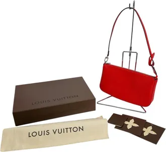Louis Vuitton Red Color Epi Leather Pochette Pouch (Pre-Owned)