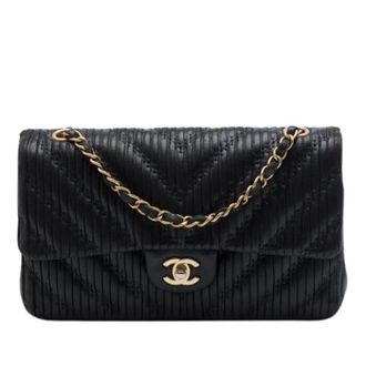 Chanel Pre-owned Pleated Leather Shoulder Bag - Dames - Pre-owned - Zwart - Maat: ONE Size Leer
