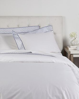 Maurizio Italy Taj Mahal Embroidered Duvet Set