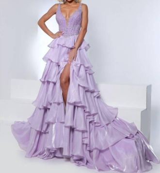 Johnathan Kayne V Plunge Princess Worthy Gown In Lilac
