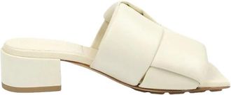 Bottega Veneta Patch Mule - Dames - Muiltjes - Beige - 41 EU - Leer - Schoenen