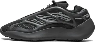 Yeezy by Kanye West Sneakers, male, Black, Size: 10 1/3 US Yeezy Boost 700 V3 Dark Glow