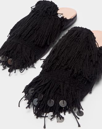 Calla Wedding Blanket Niki Babouche Slippers