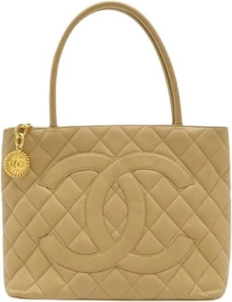 Chanel Pre-owned Tote Bags, female, Beige, Size: ONE SIZE Pre-owned Matelasse Shoulder Tote