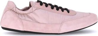 Prada Iconische Logo Sneakers met Su&egrave;de Details - Dames - Sneakers - Roze - 39 EU - Su&egrave;de - Schoenen