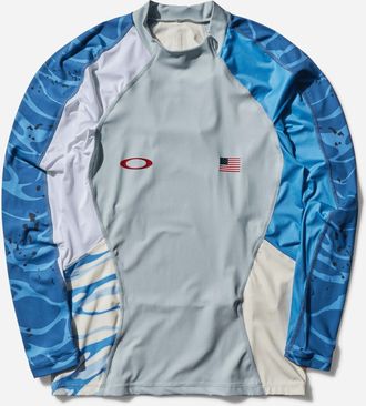 Oakley Men s Team USA Surfing Rashguard Gray Dust
