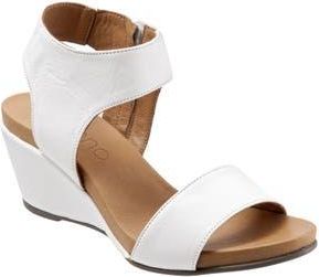 Bueno Ida Wedge Sandal in White Leather at Nordstrom Rack, Size 10.5-11Us / 42Eu