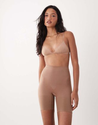 Spanx sculpt - GoFigure - Pantaloncini a met&agrave; coscia marrone cannella