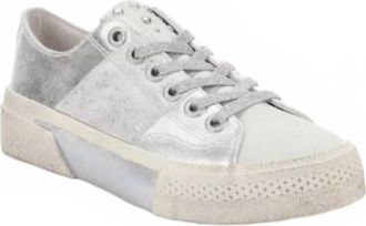 Blowfish Womens Walk On Shoe In Silver