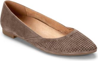 Vionic Womens Posey Flat In Taupe
