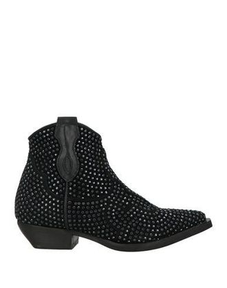 Ella Ankle boots