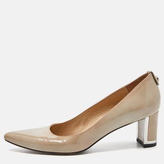 Stuart Weitzman Grey Patent Leather Pointed Toe Pumps