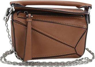 Loewe Pre-owned Cross Body Bags, female, Brown, Size: ONE SIZE Pre-owned Cross Body Bag