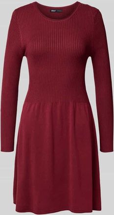 Only Leicht ausgestelltes Strickkleid aus Viskose-Mix Modell ALMA in Dunkelrot, Größe L