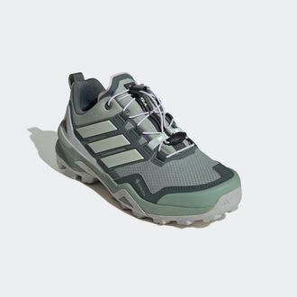 ADIDAS TERREX Wanderschuh ADIDAS TERREX TERREX SKYCHASER GORE-TEX, Damen, Gr. 37, silber (silgrn, lingrn, legivy), Synthetik, Textil, Schuhe Wanderschuh, wasserdich