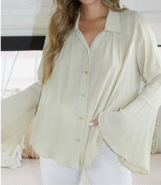 Peach Love California Button Down Blouse In Beige