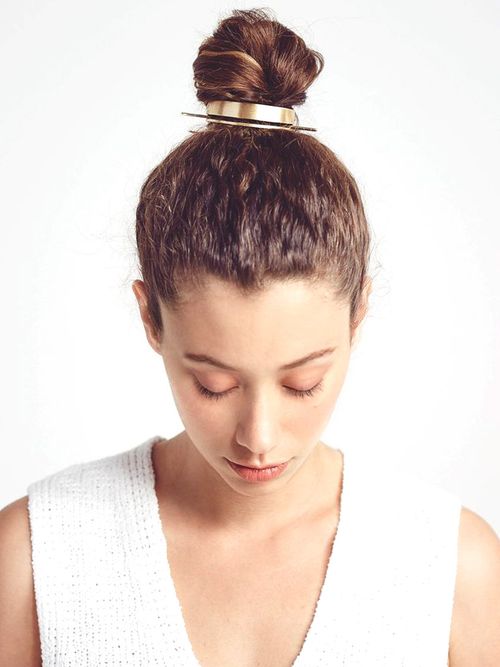 60-Second Hairstyles For Every Day Of The Week