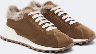Brunello Cucinelli Zapatillas de ante y borrego con cuentas Monili