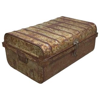 Wanderlust Deco Maleta De Metal Acabado Artesanal Marr&oacute;n 67x37x25h Cm