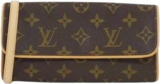 Louis Vuitton Pre-owned Clutches, female, Brown, Size: ONE SIZE Pre-owned Canvas Clutch
