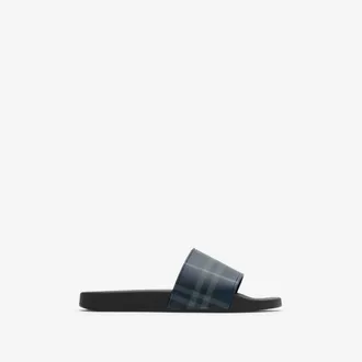 サンダル BURBERRY Men Sandals 8102419165001 B9629 Black Burberry Men's Furley Check Slide Sandals | Neiman Marcus
