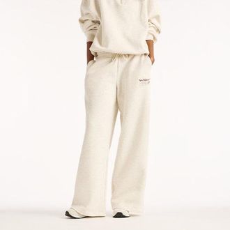 New Balance Mujer Trackside Fleece Pant en Beige, Vell&oacute;n de algod&oacute;n, Talla XL