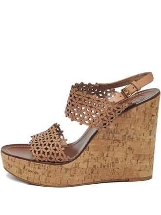 Tory Burch perforated leather wedge sandals - Neutrals