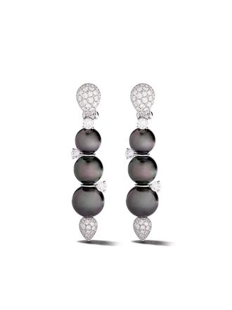 Yoko London Orecchini in oro bianco 18kt con diamanti e perle tahitiane - Argento