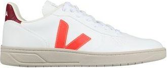 Veja FOOTWEAR - Trainers sur YOOX.COM