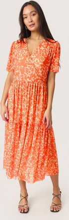 Soaked In Luxury Jersey jurk Feminine Tangerine Tango Leaf orange