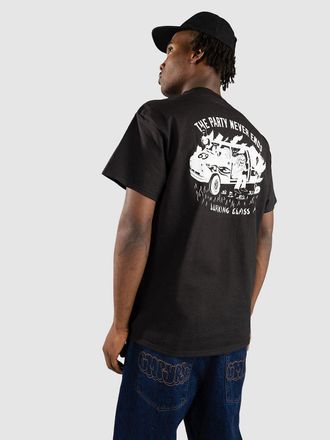 Lurking Class Party Never Ends Camiseta negro