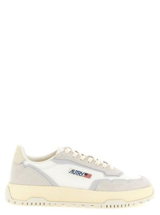 Autry White Solid Sneakers