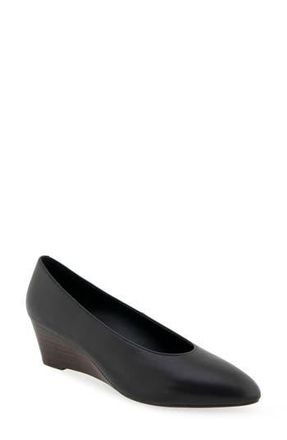 Aerosoles Caruzo Wedge Pump in Black Leather at Nordstrom Rack, Size 8.5