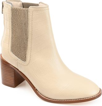 Journee Collection Womens Genuine Leather Tazlyn Round Toe Stacked Chelsea Booties