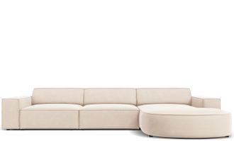 BLOOMINGLOFT 4-Sitzer Design Ecksofa Jodie mit abgerundeter Chaiselongue rechts - Samtbezug