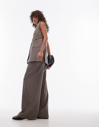 Topshop Pantaloni sartoriali con fondo ampio beige sabbia con pieghe e fascia in vita in coordinato-Neutro