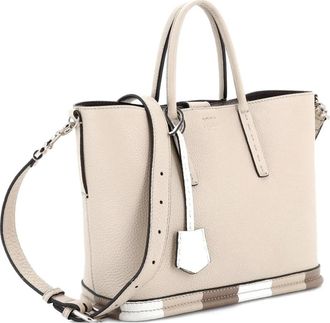 Fendi Selleria Convertible Leather Medium tote bag - Toni neutri